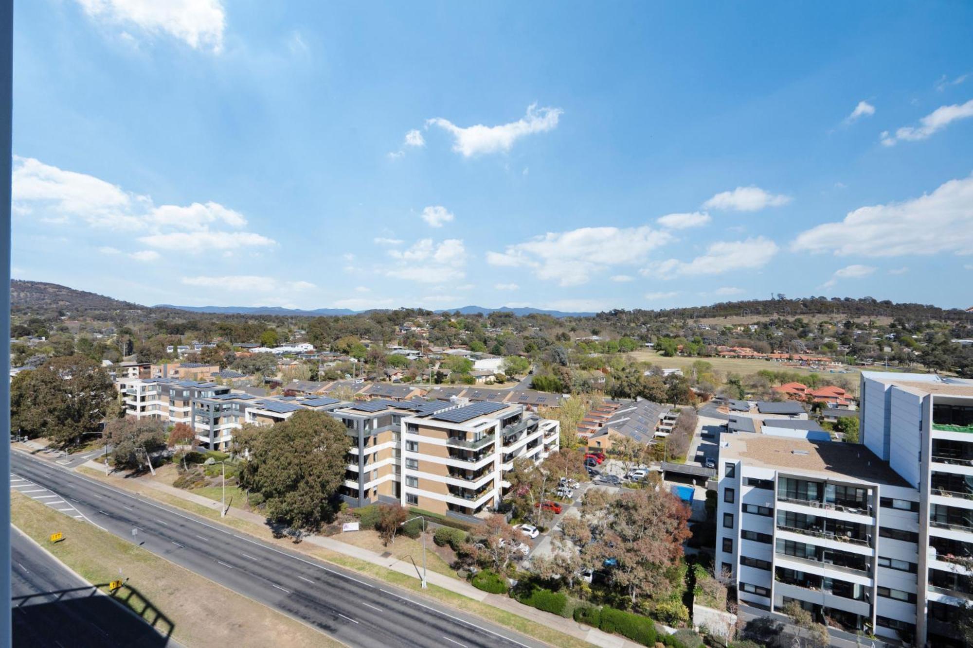 Modern 1-Bed With Outstanding Amenities Apartment Phillip Exterior photo